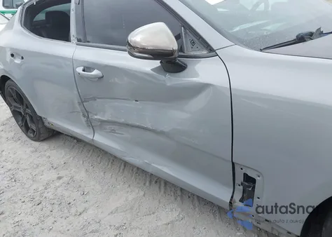 2018 Kia Stinger Gt1 из США, поврежденный, VIN KNAE45LC6J6039751